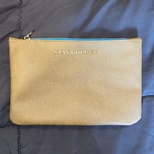 Ipsy Stay Golden Bag